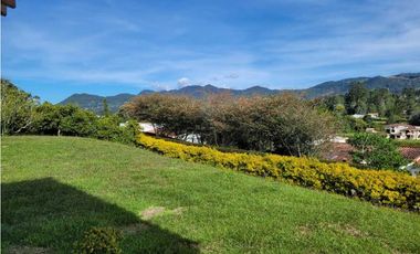 Venta de Casa Campestre en La Ceja Cerca al casco Urbano