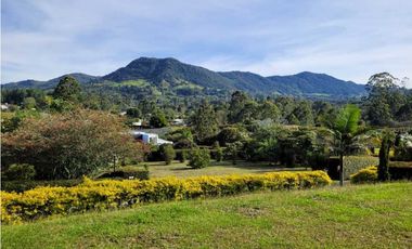 Venta de Casa Campestre en La Ceja Cerca al casco Urbano