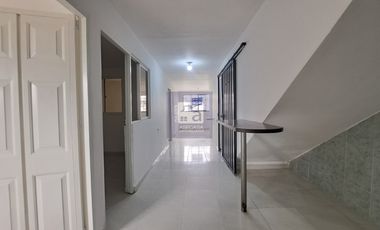 COD. 4267 - SE ARRIENDA APARTAMENTO - BARRIO: PORVENIR