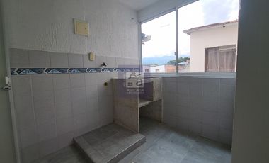 COD. 4267 - SE ARRIENDA APARTAMENTO - BARRIO: PORVENIR