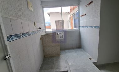 COD. 4267 - SE ARRIENDA APARTAMENTO - BARRIO: PORVENIR