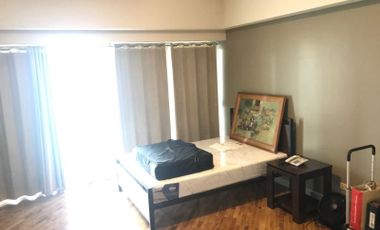 Condominium for Rent: Studio Flat Condo for Rent / Lease in Manansala Tower Rockwell Center Makati City