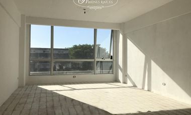 Oficina La Renata Bureau- TERMINADA (Moreno)