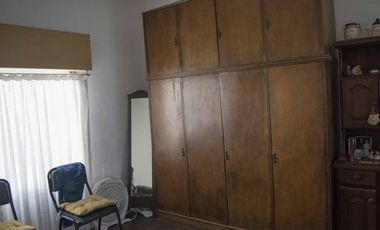Casa de 3 ambientes en venta en Martinez