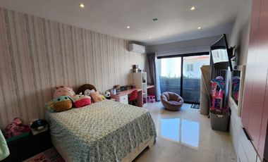 Casa en VENTA con roof garden en PLAYAS DEL CONCHAL