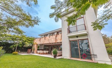 Casa de lujo en Las Lomas Club de Golf