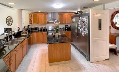 VENTA DE CASA EN CARDENAS VILLAGE 422M2