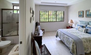 VENTA DE CASA EN CARDENAS VILLAGE 422M2
