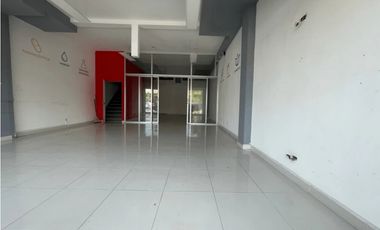 Se Alquilan Locales Comerciales Los Pueblos 200-300 Mts usd$2,500,oo