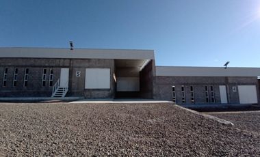 SE RENTA BODEGA EN CARRETERA IRAPUATO GUANAJUATO