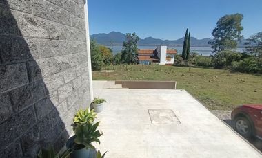 Casa con vistas panorámicas, tranquilidad y naturaleza