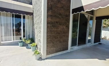 Casa con vistas panorámicas, tranquilidad y naturaleza