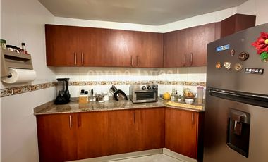 Oportunidad! Se Vende Hermosa Casa en Altos de Panamá