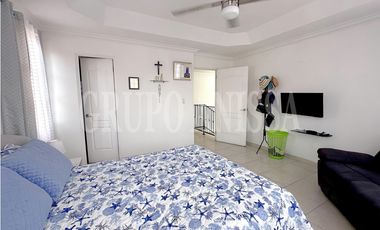 Oportunidad! Se Vende Hermosa Casa en Altos de Panamá