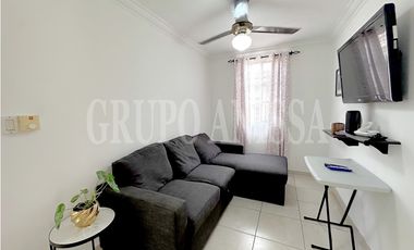 Oportunidad! Se Vende Hermosa Casa en Altos de Panamá