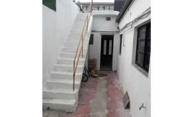 CASA RECICLADA 3 amb + Quincho GGE 3 BAÑOS LAV PATIO LOZA TERRAZA