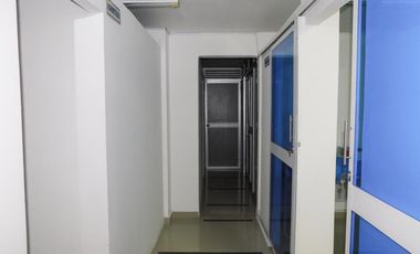 oficina en arriendo/venta en colombia. Cod A66251