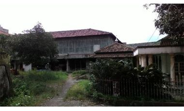 Dijual Rumah beserta 8 ruko lokasi Pagaden Subang tanah cukup luas Luas Tanah: 4767 m2
