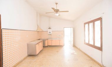 VENTA CASA GALPON Y DEPOSITO SOBRE RUTA 68