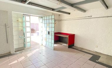 CASA EN VENTA O RENTA CON USO DE SUELO EN GUADALUPE INN