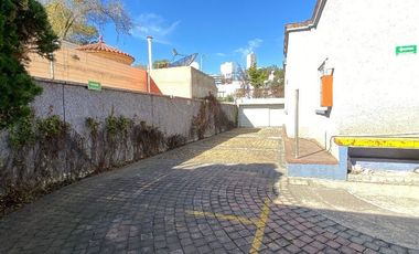 CASA EN VENTA O RENTA CON USO DE SUELO EN GUADALUPE INN