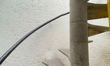 CASA EN VENTA O RENTA CON USO DE SUELO EN GUADALUPE INN