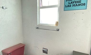 CASA EN VENTA O RENTA CON USO DE SUELO EN GUADALUPE INN