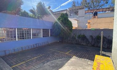 CASA EN VENTA O RENTA CON USO DE SUELO EN GUADALUPE INN