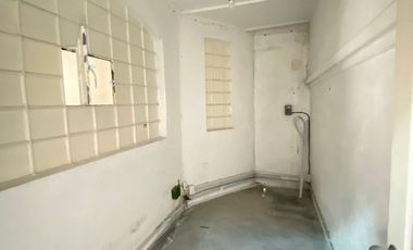 CASA EN VENTA O RENTA CON USO DE SUELO EN GUADALUPE INN