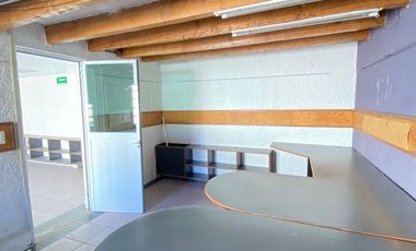 CASA EN VENTA O RENTA CON USO DE SUELO EN GUADALUPE INN