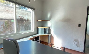 CASA EN VENTA O RENTA CON USO DE SUELO EN GUADALUPE INN