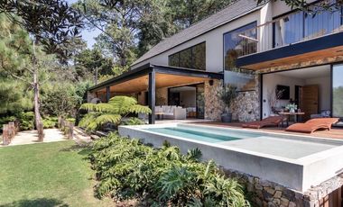 CASA NUEVA Y MODERNA EN VENTA
