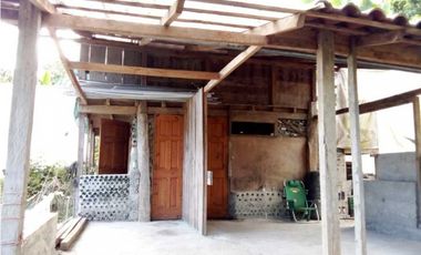 VENDO LOTE DE 6600M2 DERECHO POSESORIO ROVIRA