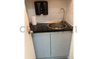 Venta confortable Oficina Avenida Providencia