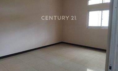 Rumah Terawat Setiabudi Regency Modern Minimalis