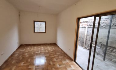 Arriendo Casa 2D y 1B en sector Lo Espinoza