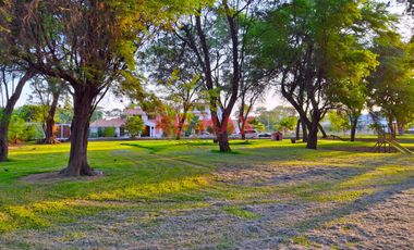 🌟 ¡OPORTUNIDAD ÚNICA EN PIURA! 🌟

Te presentamos un exclusivo terreno  ideal para construir la casa de tus sueños. 

Ubicado en la EXCLUSIVA URBAN