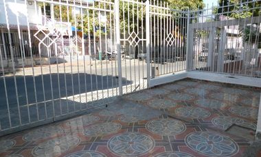 casa en venta en los robles. Cod V91440