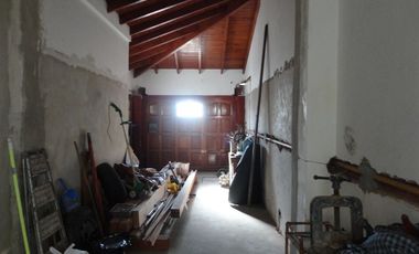 Casa en venta en Temperley Oeste