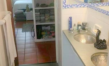 Casa 2 Amb. en Impecable Estado