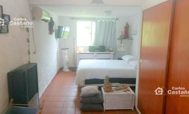 Casa 2 Amb. en Impecable Estado