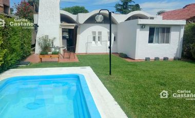 Casa 2 Amb. en Impecable Estado