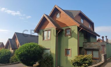 Venta casa 6D 4B 2E, Península de Andalué