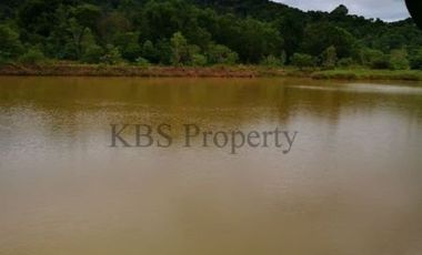 Dijual/Disewa Rumah Shangrilla 2 Lantai View Danau Type 220/617 m2 - Batam