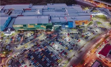 Alquiler de locales en Megamall, Nuevo Tocumen