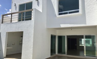 PRECIOSA FRENTE A AREA VERDE 3Rec+Sala Tv+Estudio+Vestidor+Terraza+Jardin+2.5 B