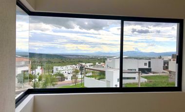 PRECIOSA FRENTE A AREA VERDE 3Rec+Sala Tv+Estudio+Vestidor+Terraza+Jardin+2.5 B