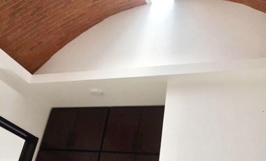 PRECIOSA FRENTE A AREA VERDE 3Rec+Sala Tv+Estudio+Vestidor+Terraza+Jardin+2.5 B