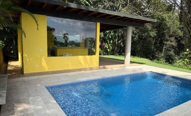 casa en venta en yumbo. Cod V11997