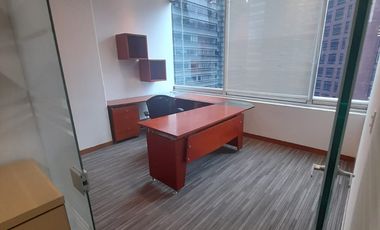 oficina en arriendo en santa barbara - usaquen. Cod A51688
